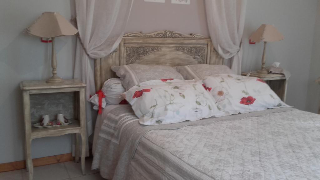 Chambres D'Hotes Au Temps Des Cerises Jumieges Ngoại thất bức ảnh